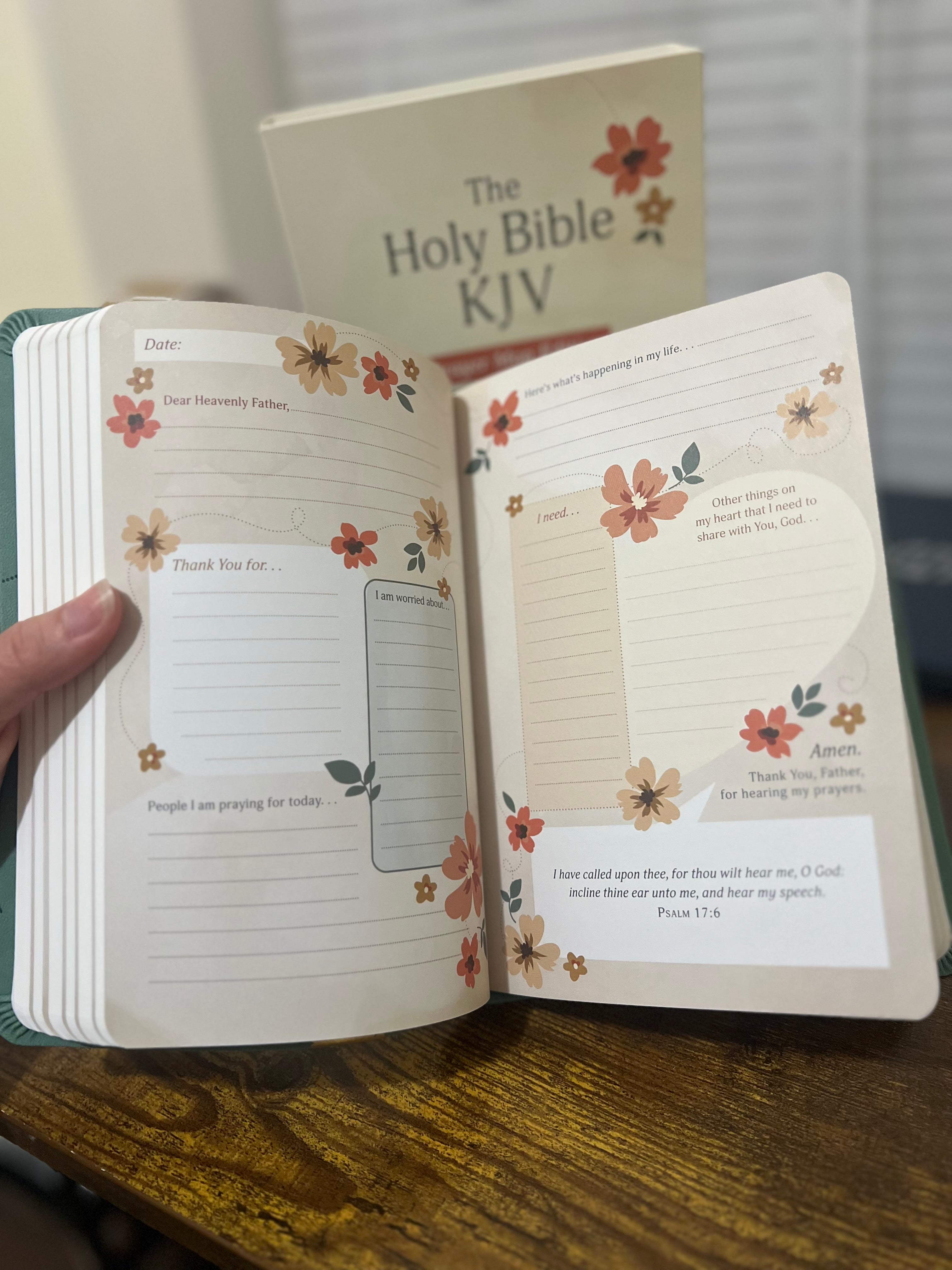 The Holy Bible KJV: Prayer Map Edition